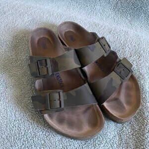 Birkenstock Camo Arizona Sandal